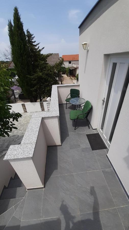 Apartman Sunce Nin Exteriör bild